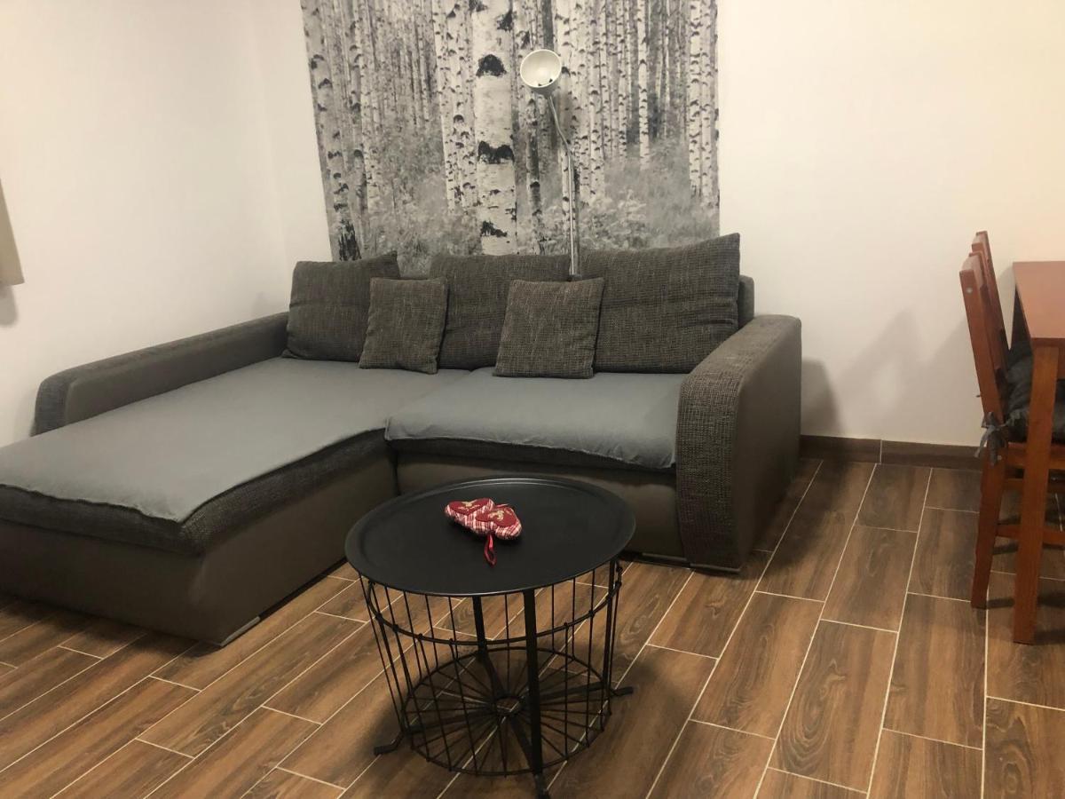 Mormota Vendeghaz Apartment Mezőkövesd Екстериор снимка